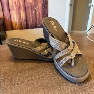 Skechers Women's Gray Wedge Sandals